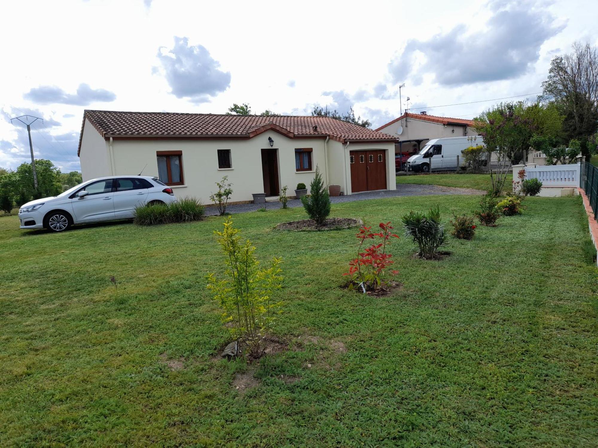 La Belle Maisonette Montmorillon Ruang foto